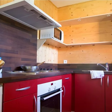 Villages De Gites Des Chataigniers Du Lac Alpehytte Pourcharesse