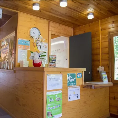 Villages De Gites Des Chataigniers Du Lac * Pourcharesse