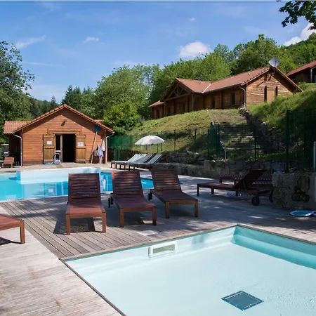 Alpehytte Villages De Gites Des Chataigniers Du Lac *