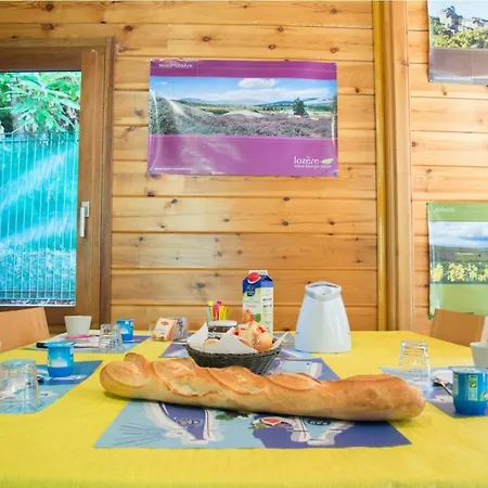 Villages De Gites Des Chataigniers Du Lac * Pourcharesse